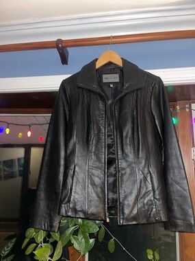 Bromley Women's Black Leather Zip-Front Jacket